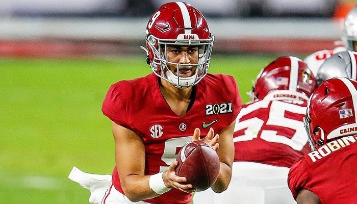 Gambling News 7 NCAA Football Futures: 2021 Heisman Trophy Betting Odds