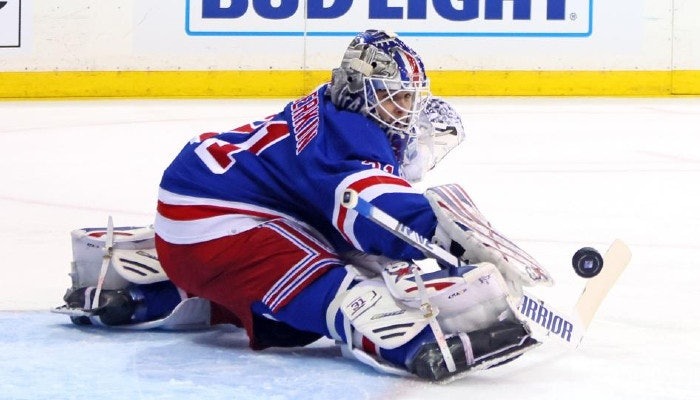 2022 nhl team point total picks