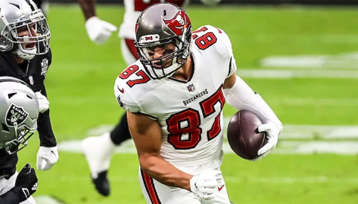 Gambling News 7 Four Great Prop Bets for Monday Night Football Week 8