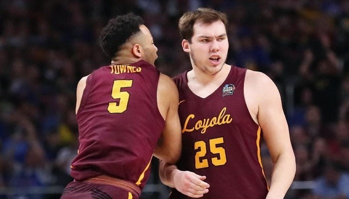Gambling News 7 Four Favorites to Bet on Friday in the NCAA Tournament