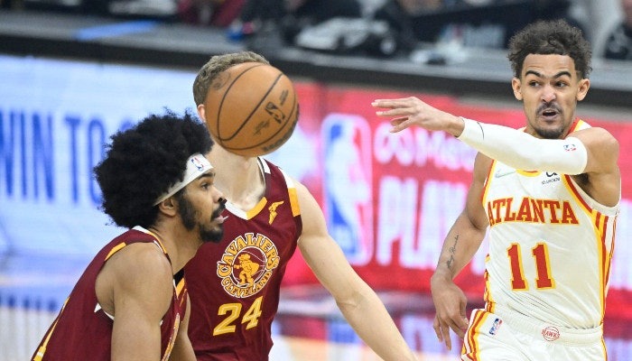 nba assists leader 2023