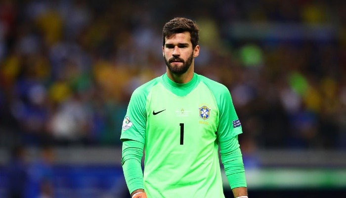 2022 world cup golden glove pick