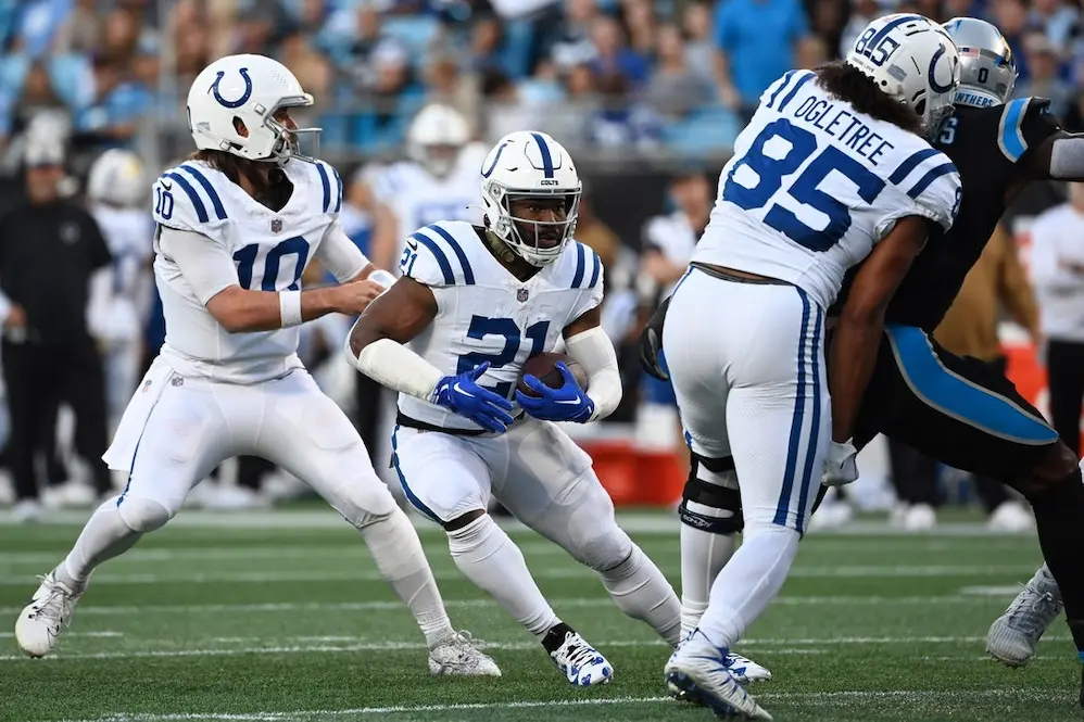 indianapolis colts defensive line