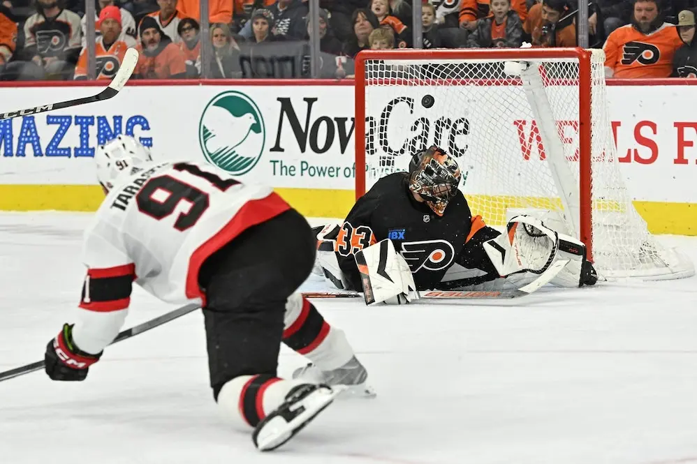 NHL player scoring goal