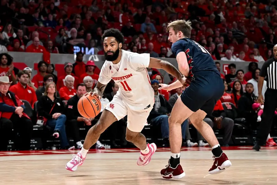 houston ncaab player dribbling