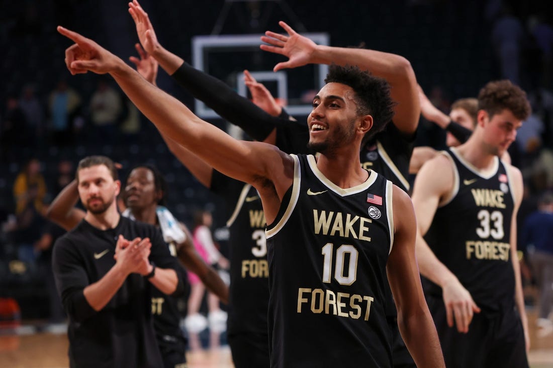 Wake Forest Demon Deacons vs Georgia Tech Yellow Jackets
