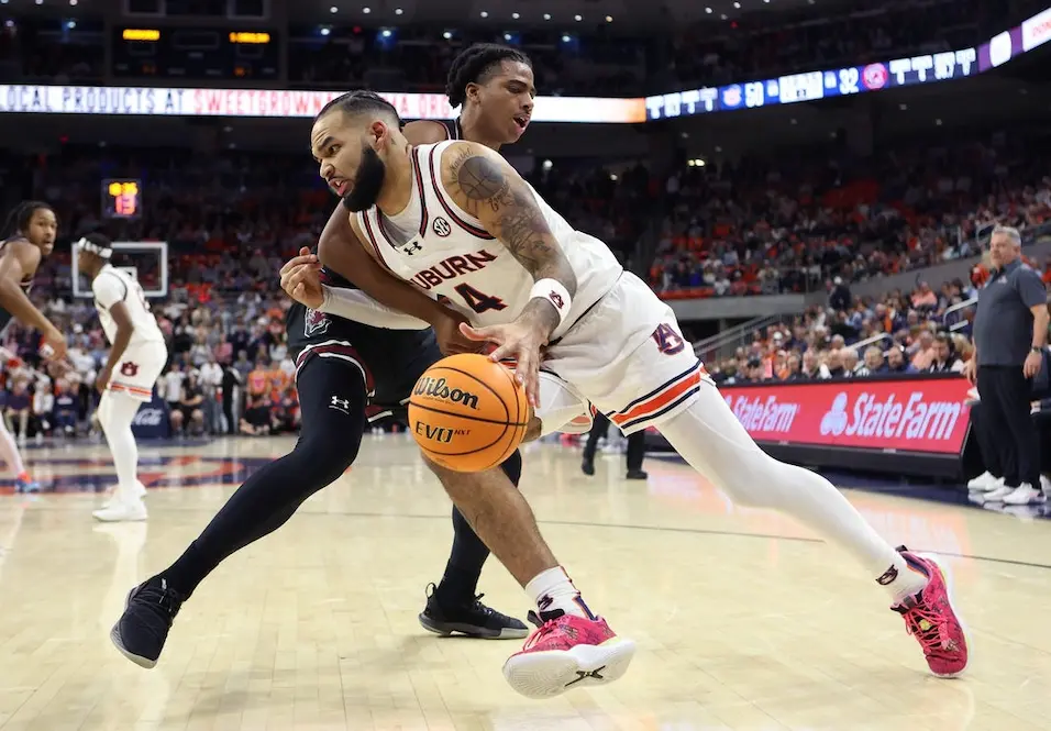 auburn ncaab player blocked