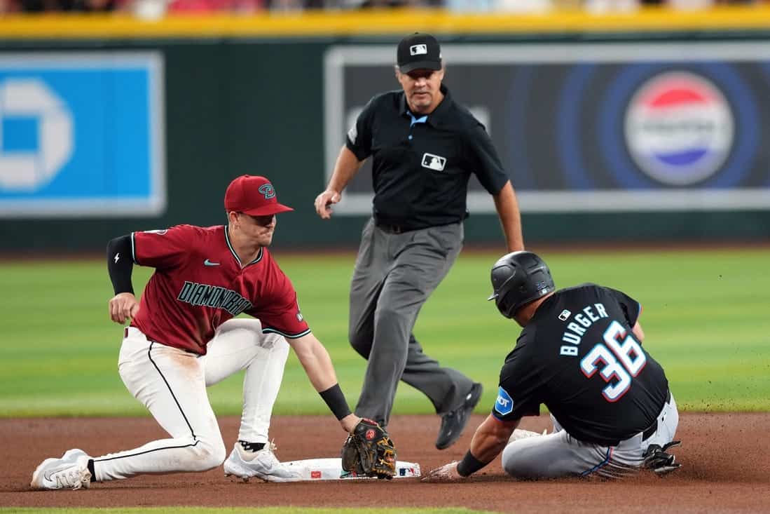 3 Arizona Diamondbacks vs Miami Marlins