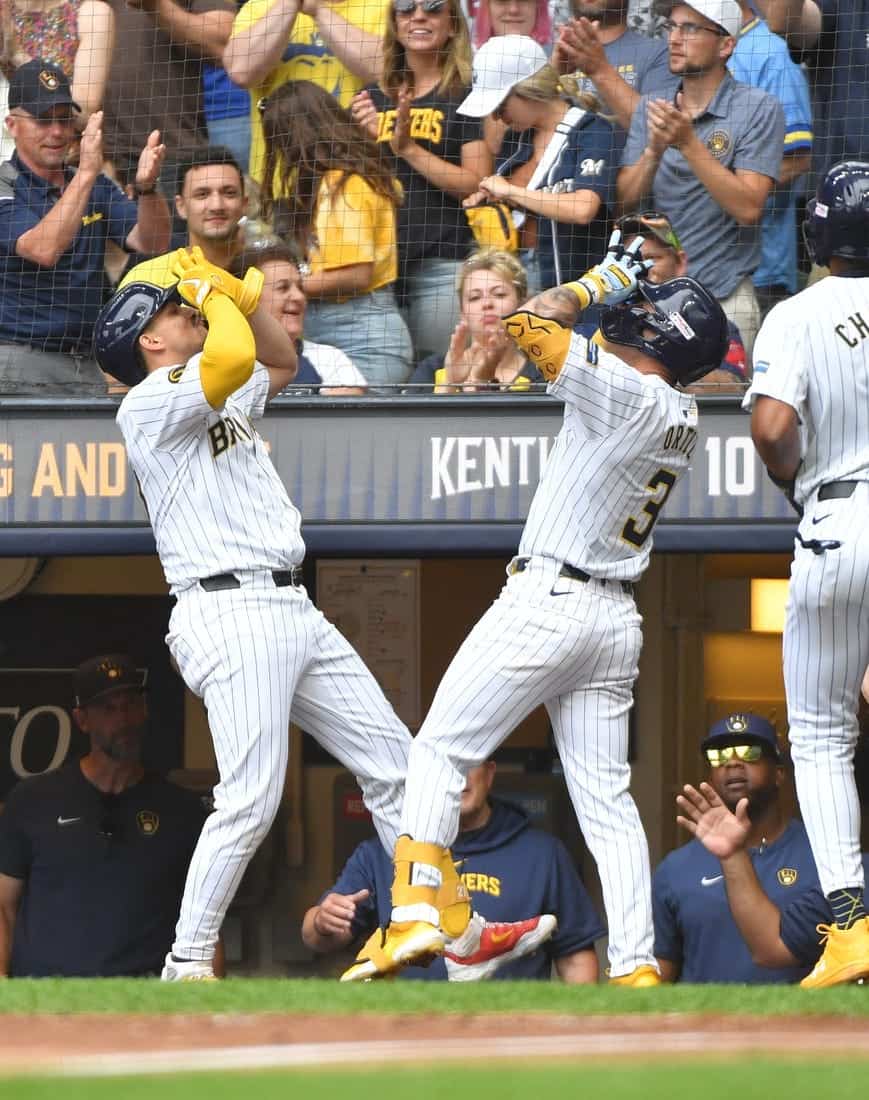 Milwaukee Brewers vs Cincinnati Reds