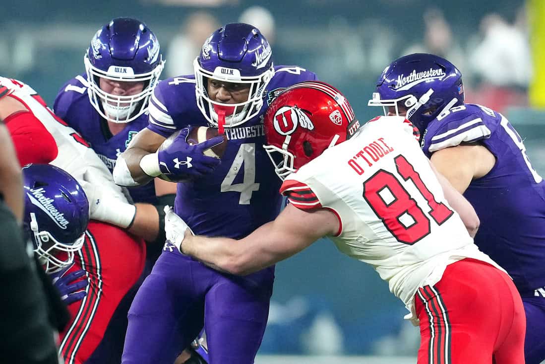 NCAAF 4 Northwestern Wildcats vs Miami (ohio) Redhawks