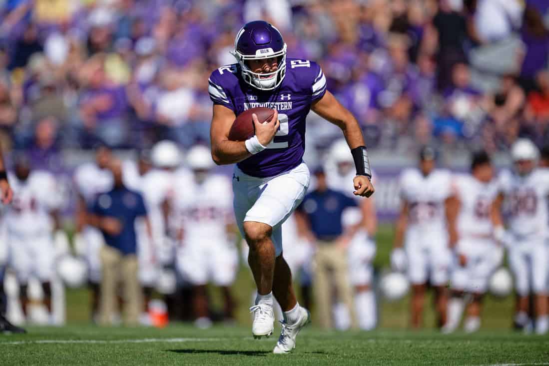 NCAAF 4 Washington Huskies vs Northwestern Wildcats Picks and Predictions September 21st 2024
