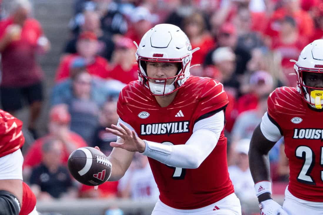 NCAAF 2 Louisville Cardinals vs Southern Methodist Mustangs Picks and Predictions October 5th 2024
