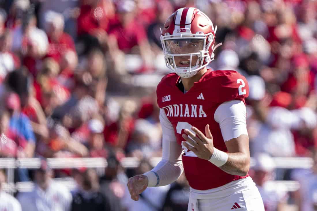 NCAAF 4 Indiana Hoosiers vs Washington Huskies Picks and Predictions October 26th 2024