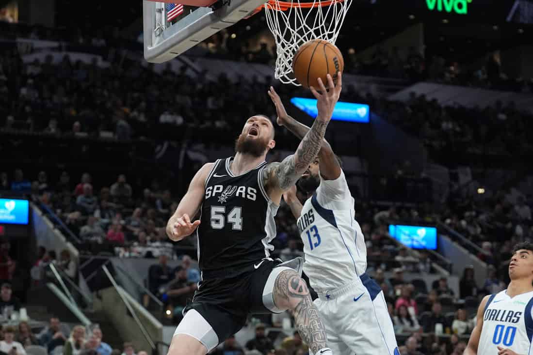 San Antonio Spurs vs Philadelphia-76ers
