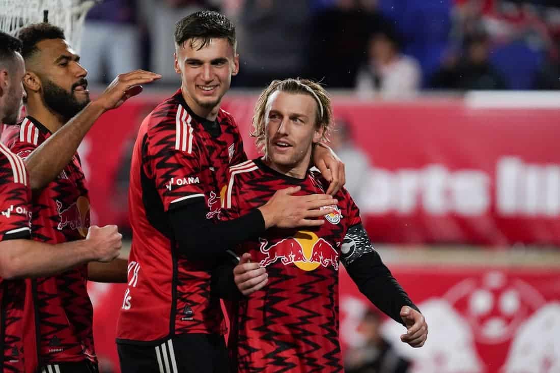 New York players celebrating