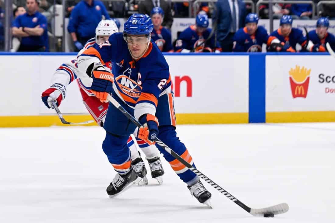 NHL 5 New Jersey Devils vs New York Islanders Picks and Predictions April 13th 2025