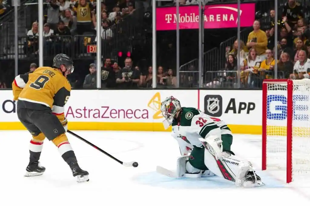 VEGAS GOLDEN KNIGHTS PLAYER