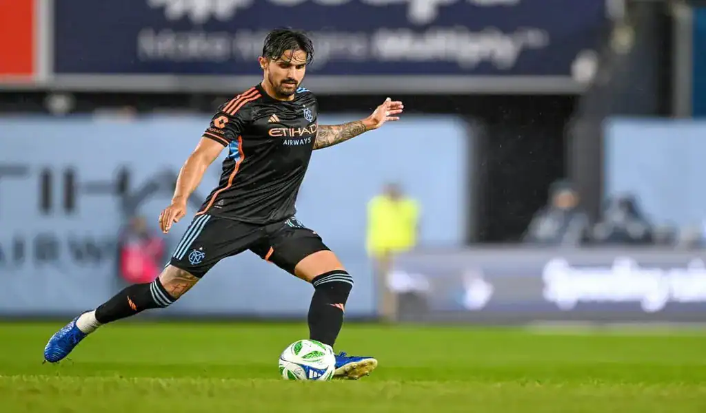 New York City FC player controls the ball during match vs Nashville SC