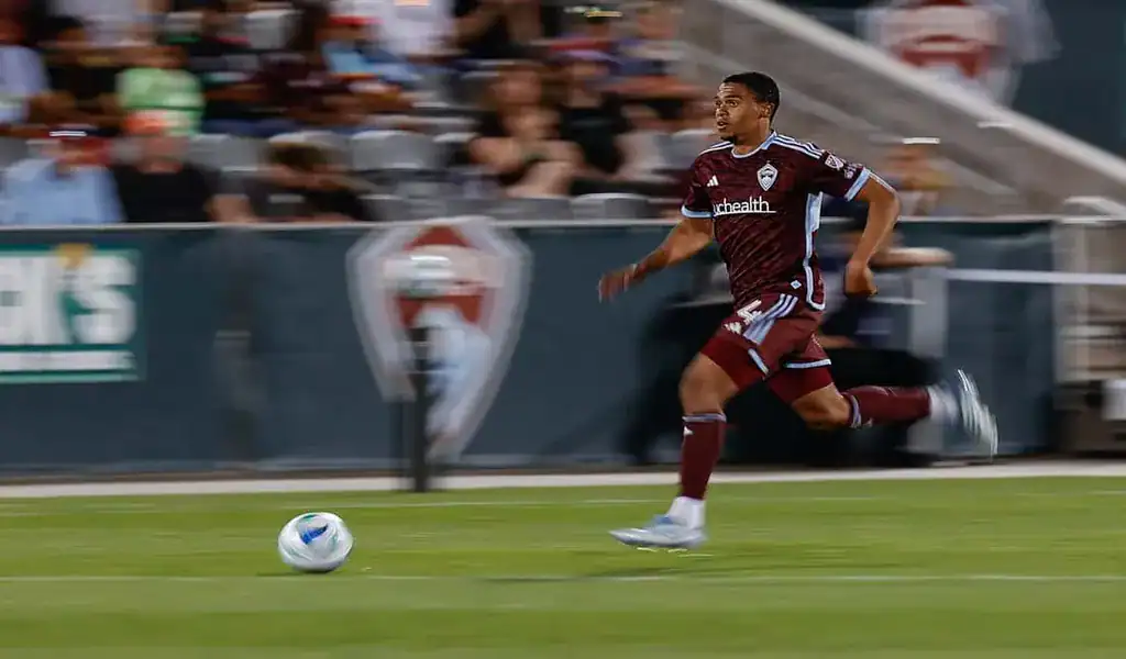 Colorado Rapids player chases the ball during MLS game against Orlando City, June 14th 2025