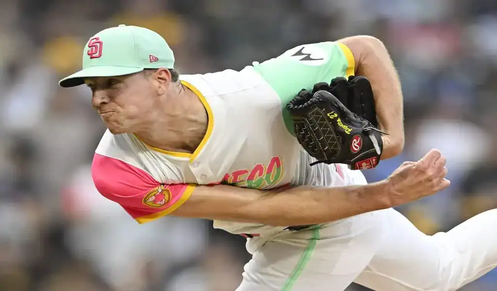 4 San Diego Padres pitcher in action against the Los Angeles Dodgers, June 9th 2025